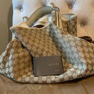 Gucci purse
